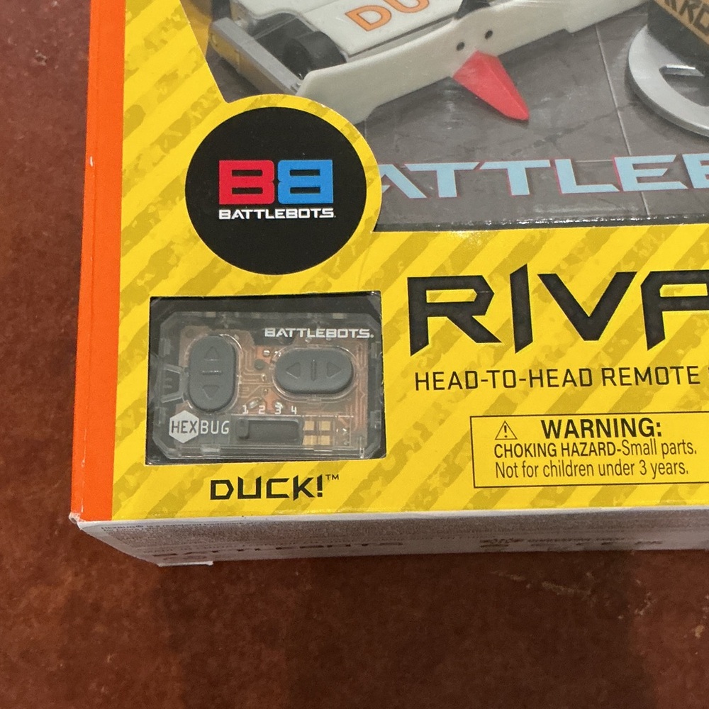 HEXBUG BattleBots Rivals Remote Control Set - Picture 2 of 7